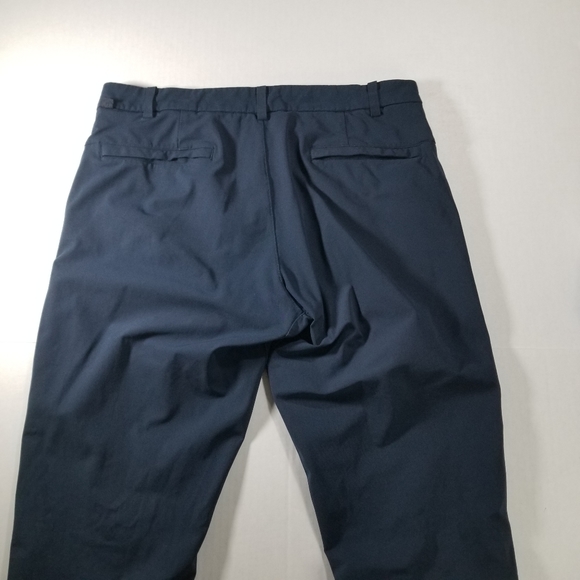 Lululemon Commission Pants Men's Size 34x30 Navy Blue Warpstreme Fabric - Picture 5 of 9